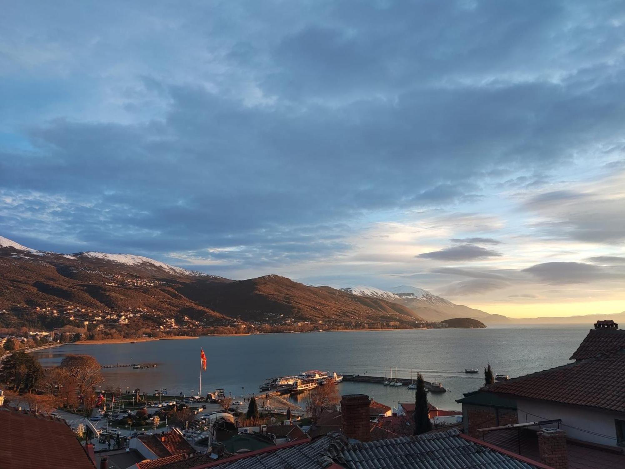 Jovevi Apartments Ohrid Luaran gambar